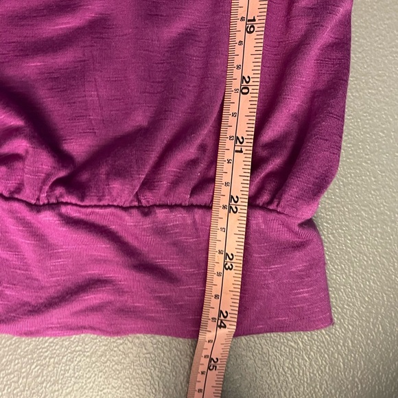 Loft Tank pink banded bottom, scoop neck tank top - Picture 10 of 10